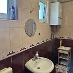 100 M2 In