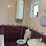 100 M2 In