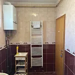 100 M2 In Maison d'hôtes Sarajevo