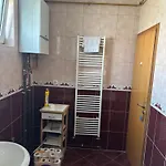 100 M2 In Maison d'hôtes
